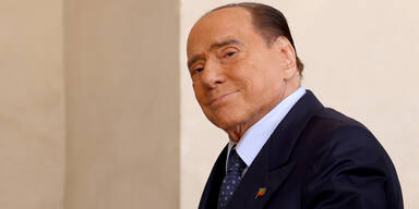 Silvio Berlusconi wegen Leukämie im Krankenhaus