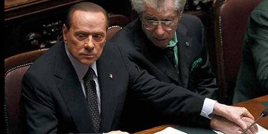 Berlusconi: "Ich erhalte 42 Frauen"