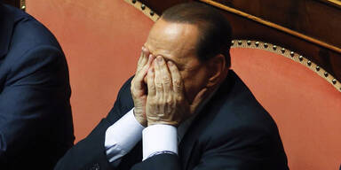 Berlusconis aus Parlament ausgeschlossen