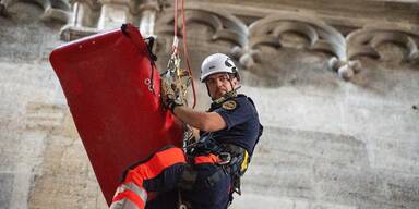 Rettung im Stephansdom