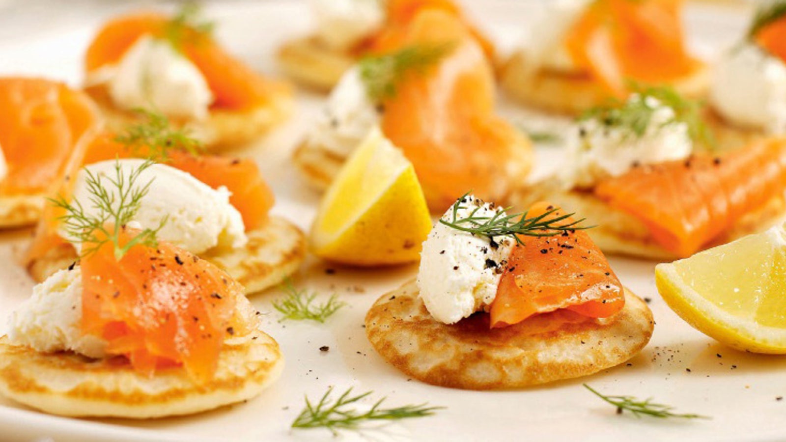 Blinis mit Räucherlachs - Cooking Blinis mit Räucherlachs - Cooking