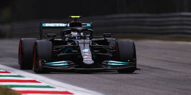 Bottas schnappt Hamilton Sprint-Pole weg