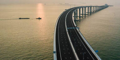 Mega-Brücke zwischen Hongkong und China eröffnet