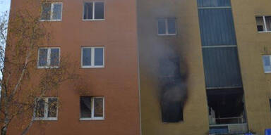 Wohnhaus brannte: 27 Menschen gerettet