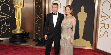 So ätzt das Internet über die Jolie-Pitt-Scheidung