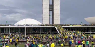 Brasilianische Polizei räumt Bolsonaro-Protestcamp.png