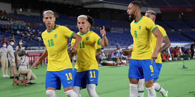 2:4 - Deutsche mit Auftakt-Pleite gegen Brasilien