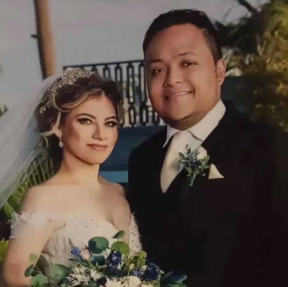 Bräutigam unmittelbar nach der Hochzeit erschossen