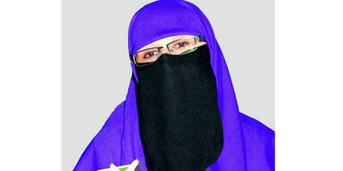Sie ist Europas erste Burka-Politikerin