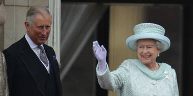 Prinz Charles  und die Queen