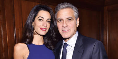 Clooney: Liebes-Show mit Amal