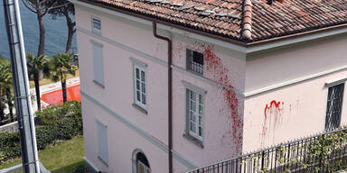 "Blut"-Anschlag auf Luxus-Villa von Putin-Freund