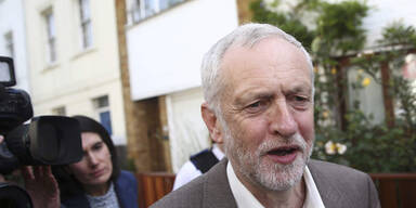 Labour-Chef Corbyn verliert Vertrauensabstimmung