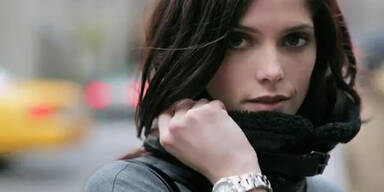 Twilight-Star Ashley Greene für DKNY Herbst/Winter 2012