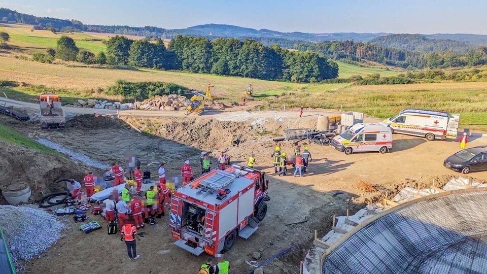 Schulbus Unfall Rastenfeld