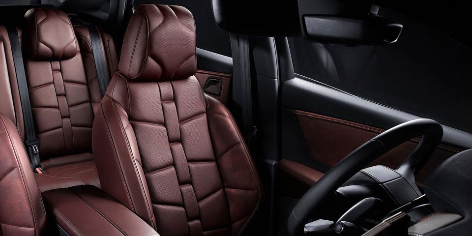 DS7 Crossback greift Q3, X1 und GLA an