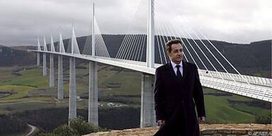 Das Millaut-Viadukt beeindruckt Präsident Sarkozy