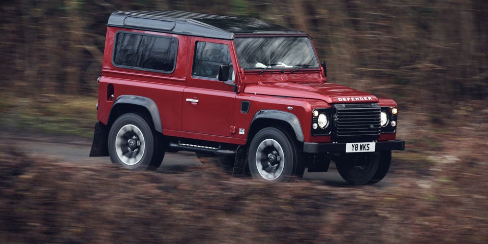 Land Rover bringt den Defender zurück - oe24.at