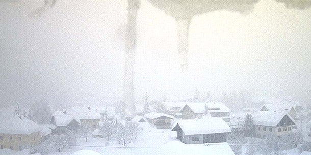 4 Tote bei Schneechaos in Österreich