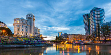 Donaukanal in Wien bei Nacht