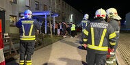 Löscharbeiten: Junge Asylbewohner bedrängten Feuerwehrfrauen