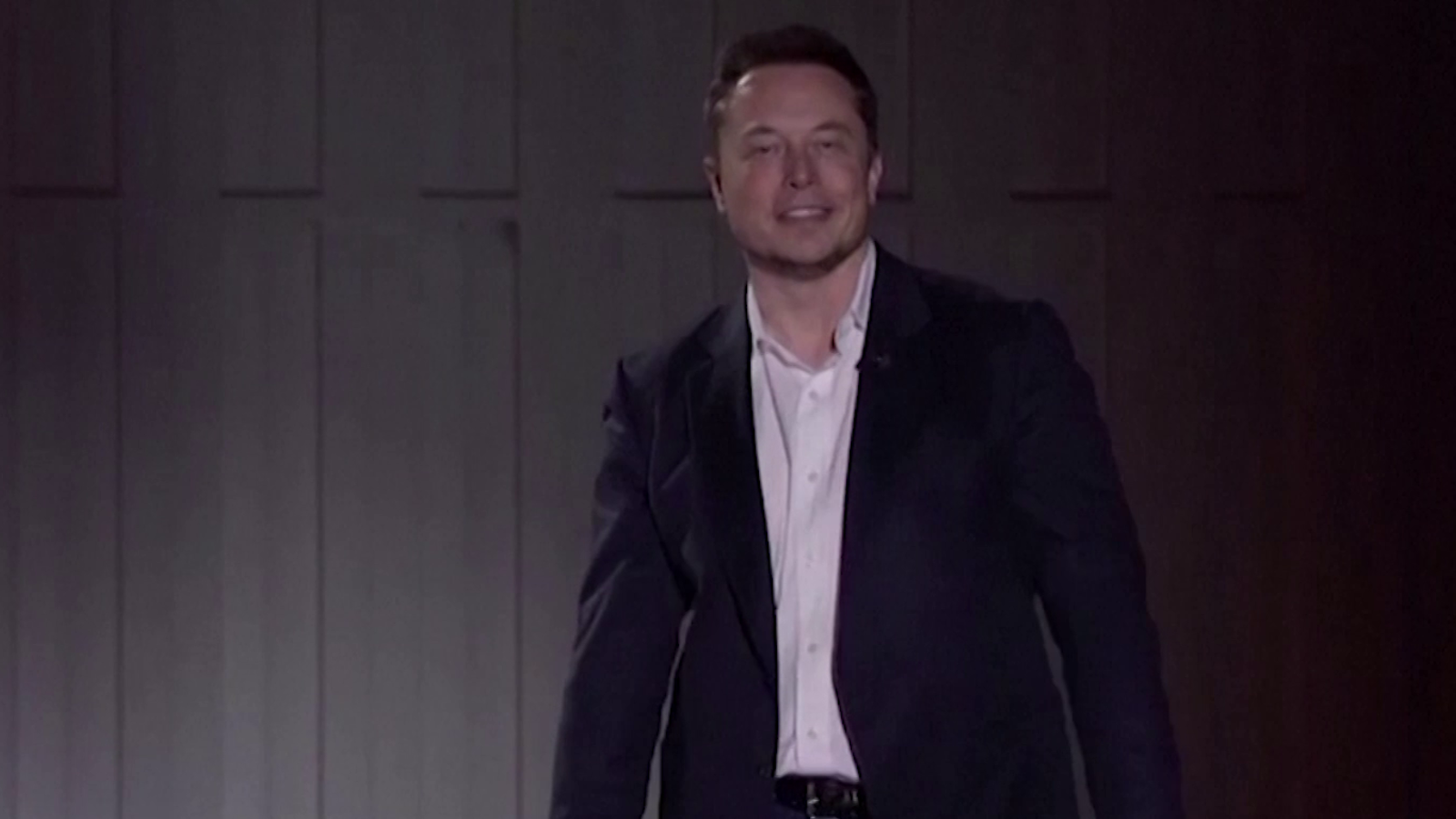 Elon Musk wird der erste Billionär der Welt oe24.tv