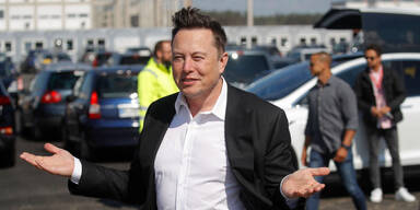 Musk macht bei deutschem Tesla-Werk Druck