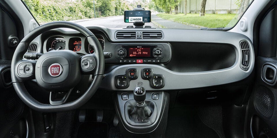 Fiat greift mit dem Panda Waze an