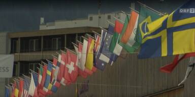 Flaggen Weltwirtschaftsforum.jpg