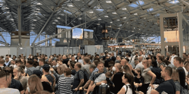 Chaos-Wochenende an deutschen Flughäfen