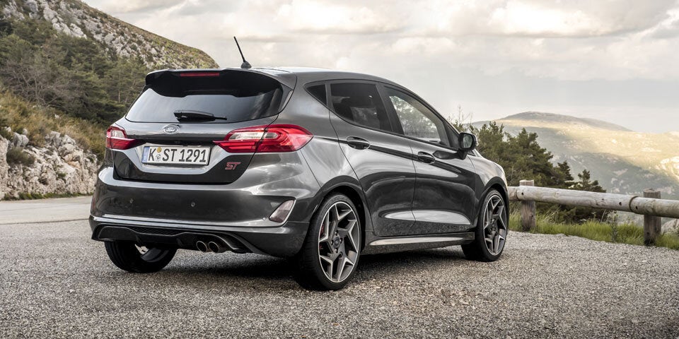 Neuer Ford Fiesta ST greift Polo GTI an