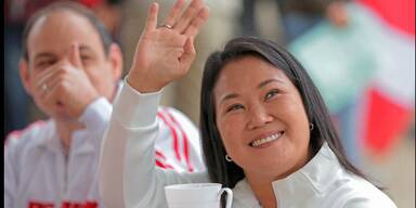 Präsidentschaftswahl in Peru: Rechtspopulistin Fujimori führt knapp