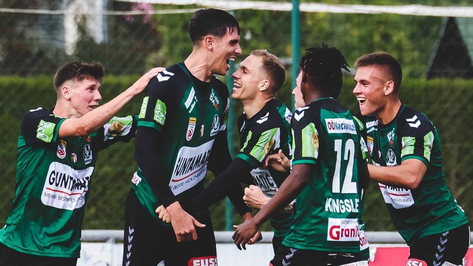 Ried gewinnt trotz spektakulärem Eigentor - sport24.at