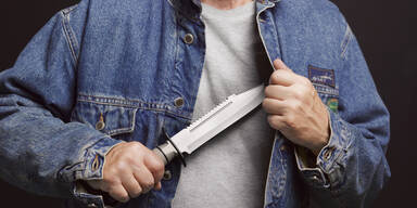 Mann nach Messer- und Reizgasattacke in Restaurant angeklagt