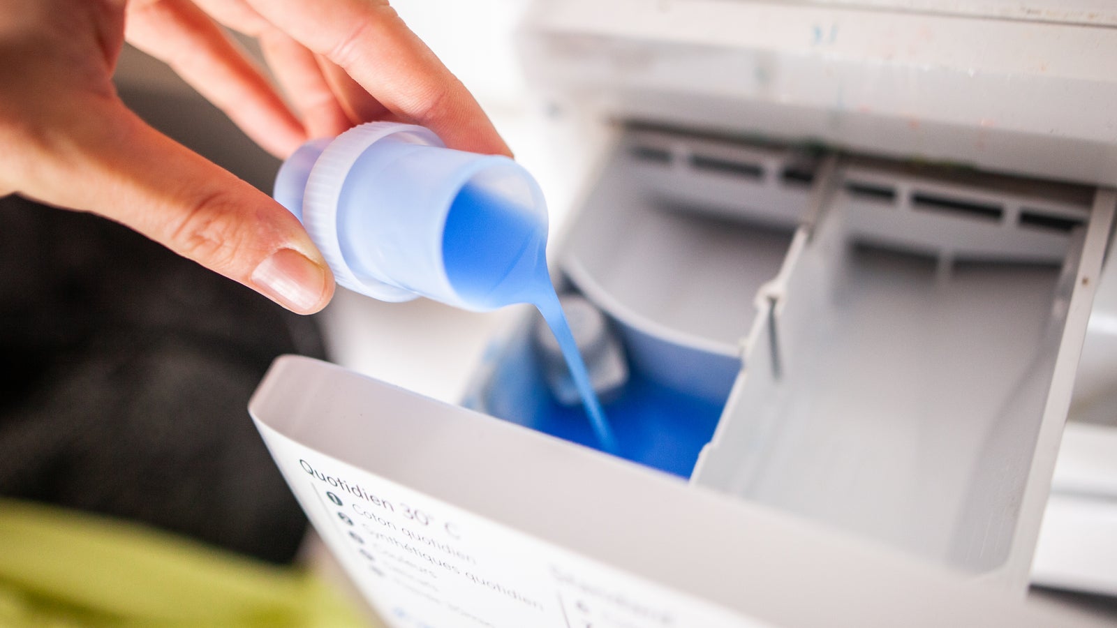 Chemiekeule Weichspüler Die besten Hausmittel für weiche Wäsche LIVE&STYLE