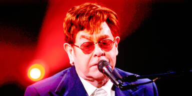 Elton John wieder an Chart-Spitze