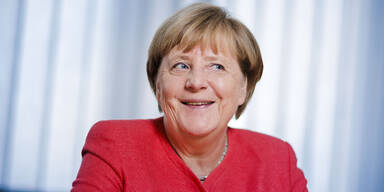 Überraschung: Merkel fliegt Economy-Class!