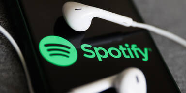 Musikbetrug dank KI: Spotify löscht Tausende Fake-Songs