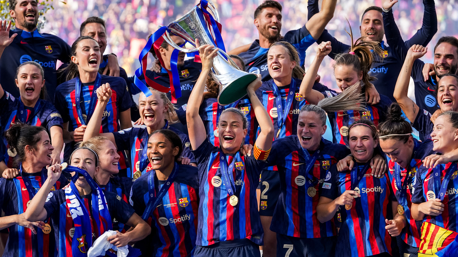 Barcelona Damen Gewinnen Champions League Nach Final Krimi Gegen