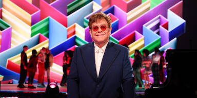 Elton John auf "Kriegspfad"