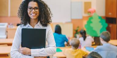 Lehrerin im Klassenzimmer