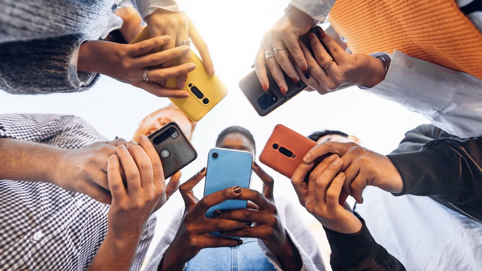 Diese Krankheiten werden durch das Handy ausgelöst