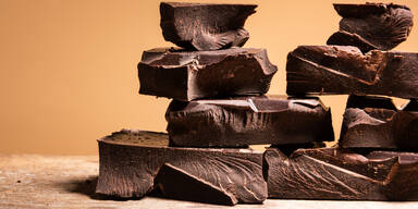 Konzern-Schokolade zerstört den westafrikanischen Regenwald