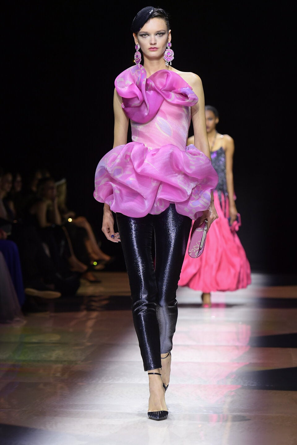 Giorgio Armani Herbst/Winter Kollektion 2022/23