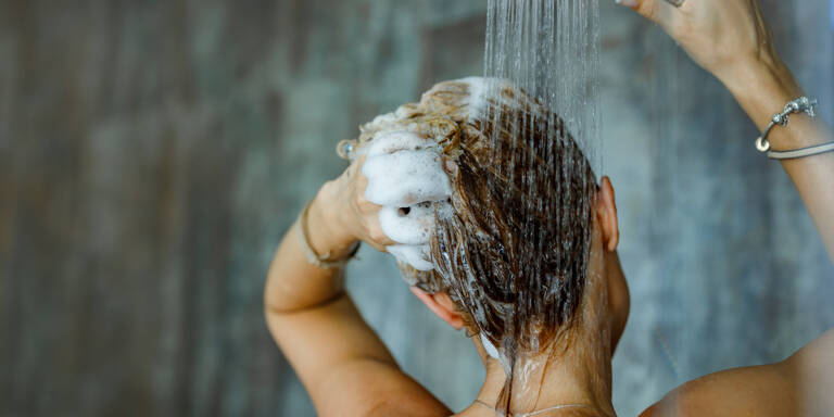 Laut Experten: So oft sollten Sie Ihre Haare wirklich waschen