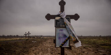 Friedhof Kreuz Ukraine