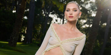 Der ''No-Bra''-Trend erobert die Modewelt