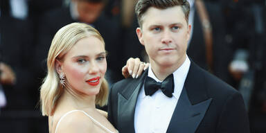 Scarlett Johanssons Mann gesteht: "Ertrage ihre Filme nur mit Alkohol"