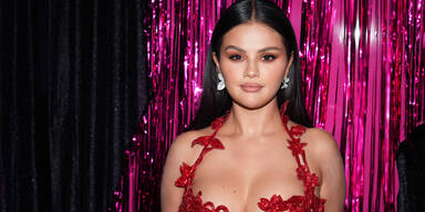 Wirbel um gelöschten Instagram-Post: Hatte Selena Gomez eine Brust-OP?