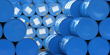 ölfass oil barrel